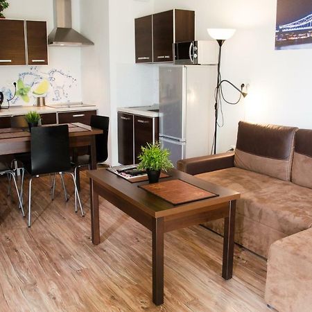 Apartament Centrum Gieldowa Warszawa Eksteriør bilde