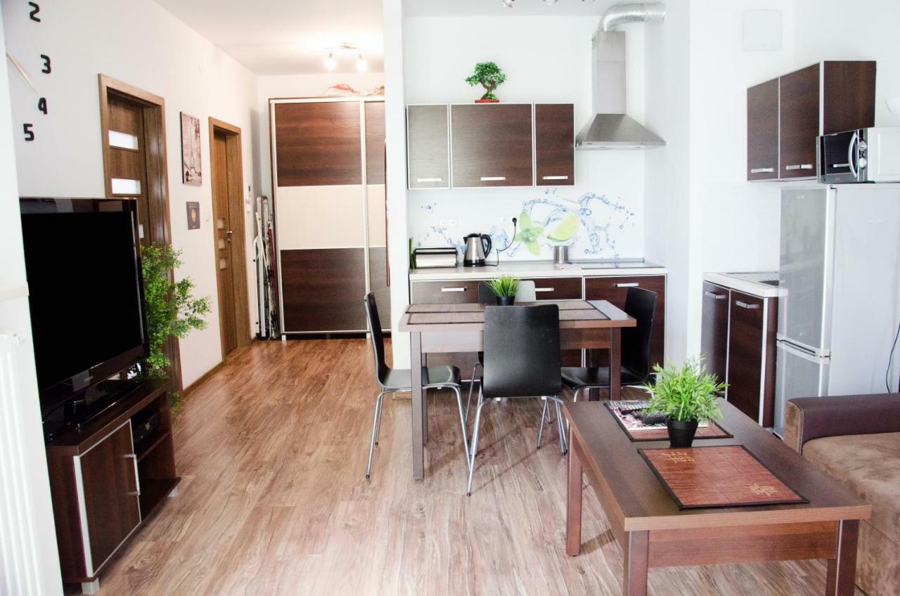 Apartament Centrum Gieldowa Warszawa Eksteriør bilde