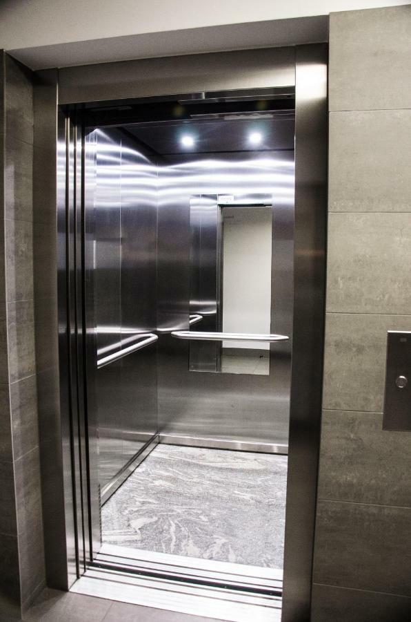 Apartament Centrum Gieldowa Warszawa Eksteriør bilde